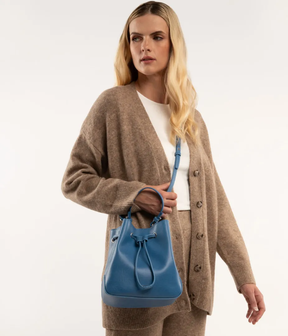 mattnat_dupont_vegan_bucket_bag__vintage_new_arrivals_23.webp Bucket Bags | Hobo | Matt & Nat Mattnat DUPONT Vegan Bucket Bag - Vintage New Arrivals