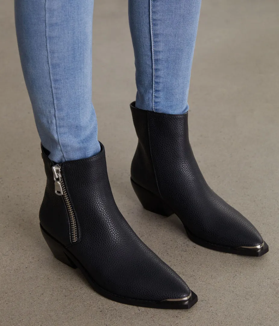Heels | Boots | Matt & Nat Mattnat EVEX Women's Vegan Chelsea Boots Footwear