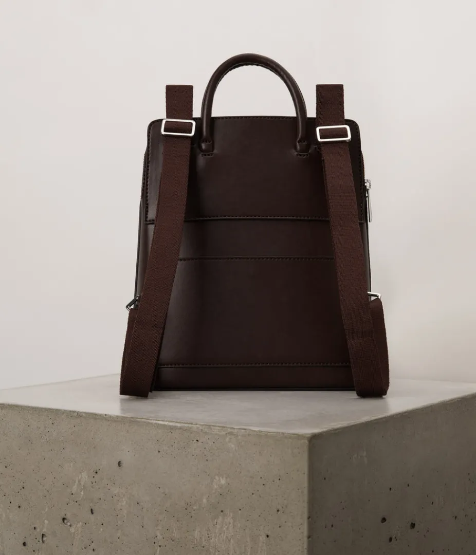 mattnat_new_arrivals_laut_small_vegan_backpack__appleskin_10.webp Backpacks | Matt & Nat Mattnat New Arrivals LAUT Small Vegan Backpack - APPLESKIN™