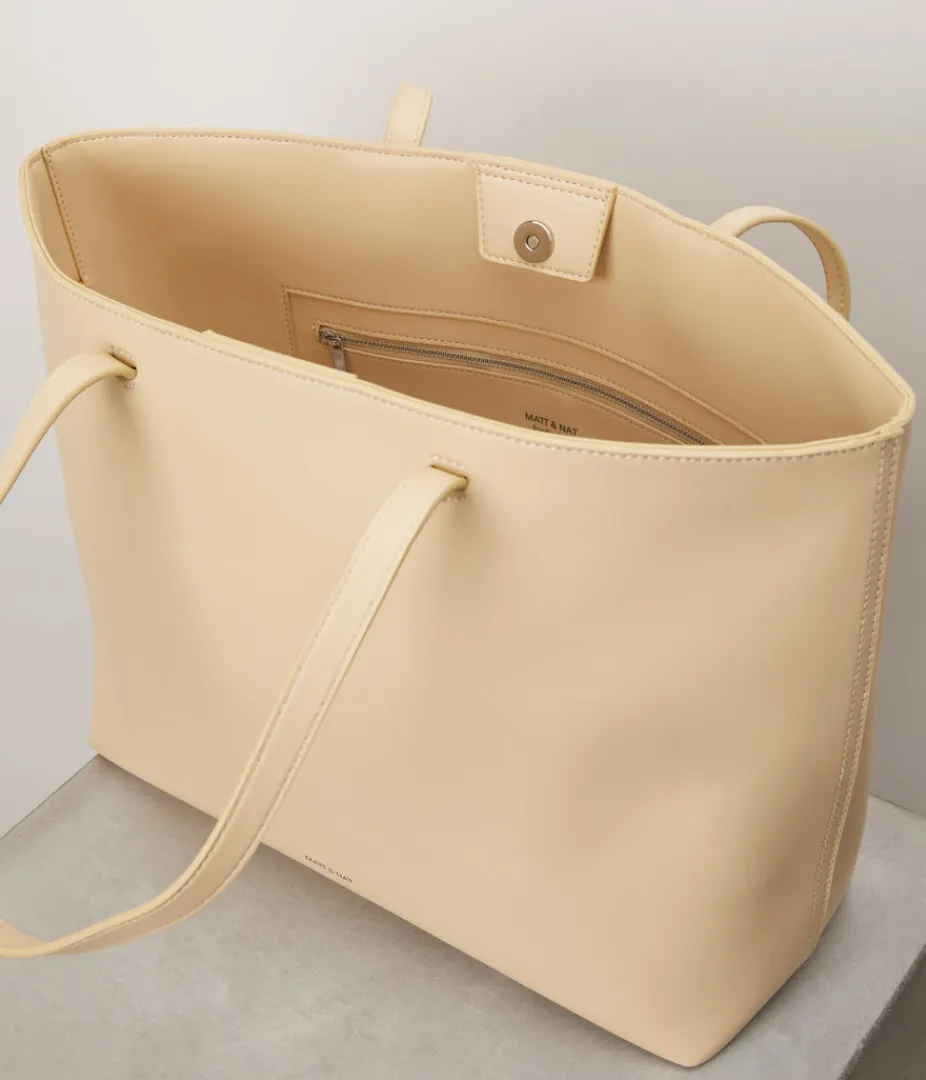 mattnat_nivi_vegan_tote_bag__appleskin_studio__24.webp Totes | Matt & Nat Mattnat NIVI Vegan Tote Bag - APPLESKIN™ Studio 901
