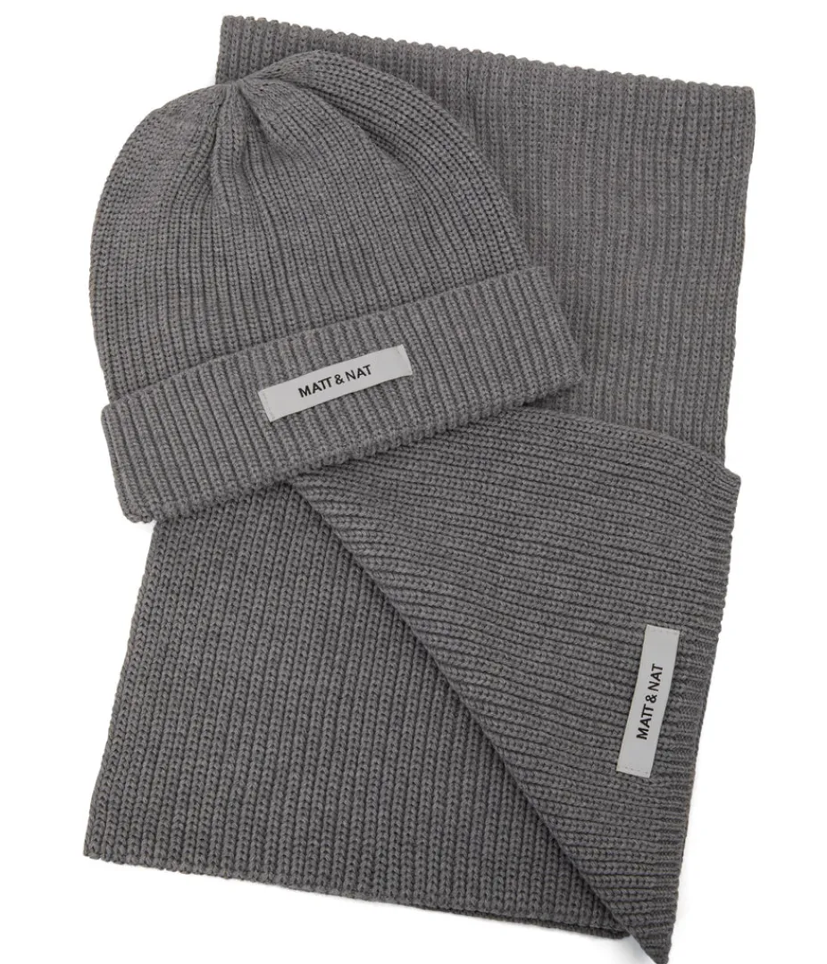 mattnat_wynn_hat_amp_scarf_set_10.webp Hat & Scarf | Matt & Nat Mattnat WYNN Hat & Scarf Set